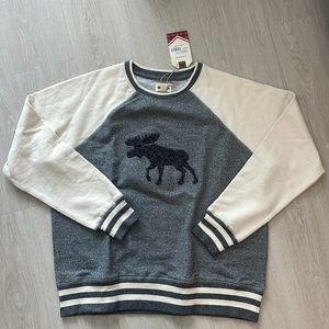 NWT crewneck sweatshirt